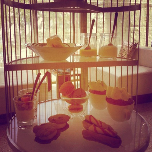 Afternoon Tea Sentosa Style at W hotel's Drop The T @ Woo Bar. $68 for a birdcage for x2 people with freeflow tea 3pm - 5pm. 